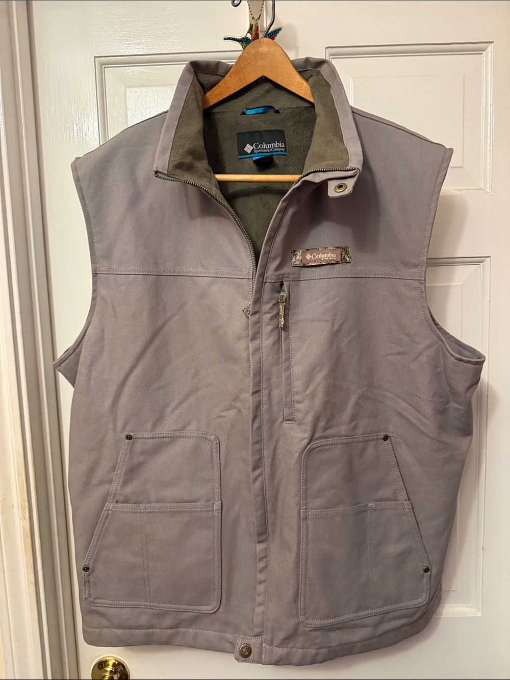 Columbia Men’s Light Gray Outdoor Softshell Vest